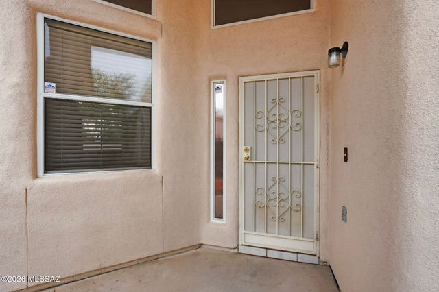 461 E Covered Wagon Drive, Tucson, AZ 85704