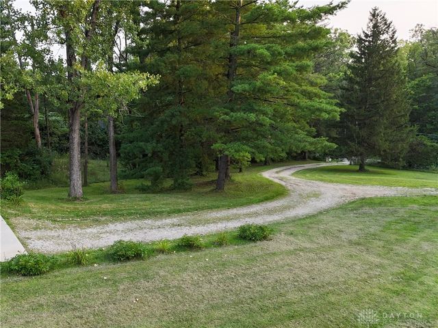 4634 Clayton Road, Brookville, OH 45309