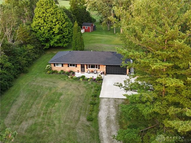4634 Clayton Road, Brookville, OH 45309