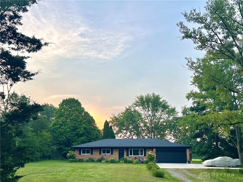 4634 Clayton Road, Brookville, OH 45309
