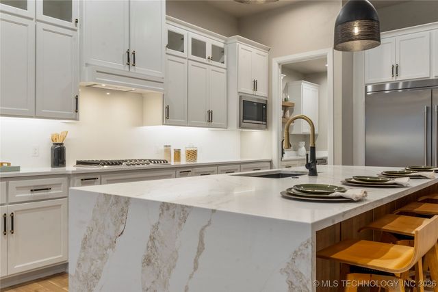 4708 S Sequoia Avenue, Broken Arrow, OK 74011