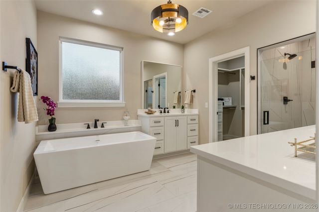 4708 S Sequoia Avenue, Broken Arrow, OK 74011