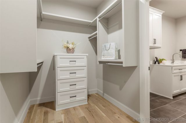 4708 S Sequoia Avenue, Broken Arrow, OK 74011