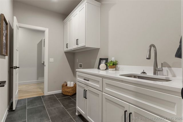 4708 S Sequoia Avenue, Broken Arrow, OK 74011