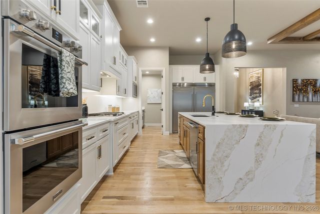 4708 S Sequoia Avenue, Broken Arrow, OK 74011