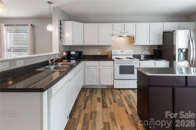 905 Alta Way, Kannapolis, NC 28081