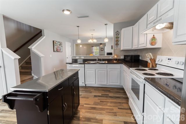 905 Alta Way, Kannapolis, NC 28081