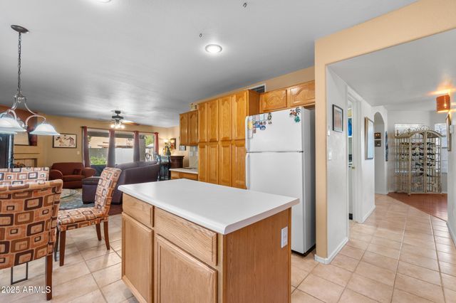 1892 W WILDHORSE Drive, Chandler, AZ 85286