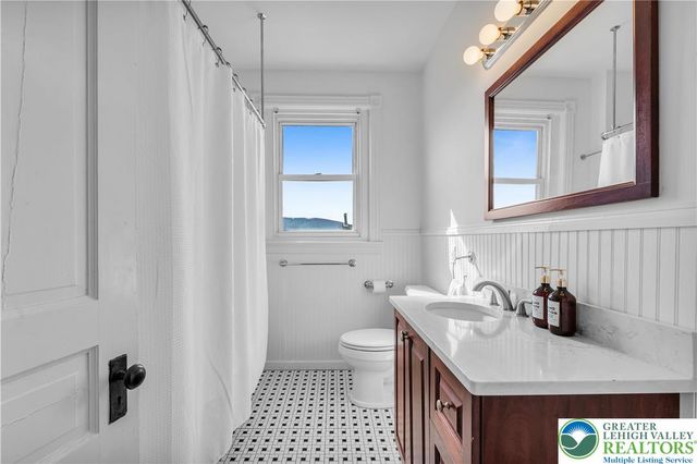 420 2nd Avenue, Bethlehem City, PA 18018