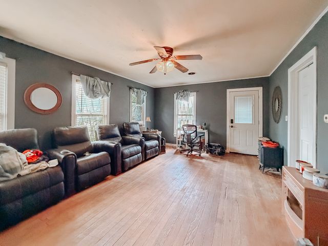 107 Havner Street, Corsicana, TX 75110