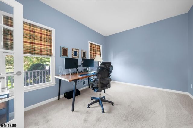 15 Austin Hill Rd, Clinton Twp., NJ 08809