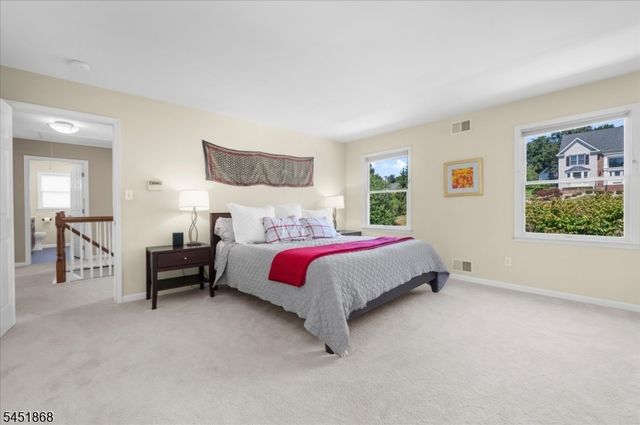 15 Austin Hill Rd, Clinton Twp., NJ 08809