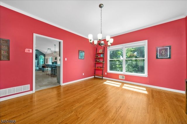15 Austin Hill Rd, Clinton Twp., NJ 08809