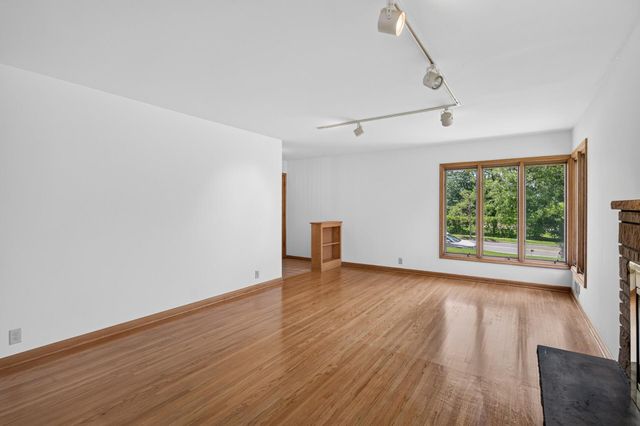 2313 Texas Avenue S, Saint Louis Park, MN 55426
