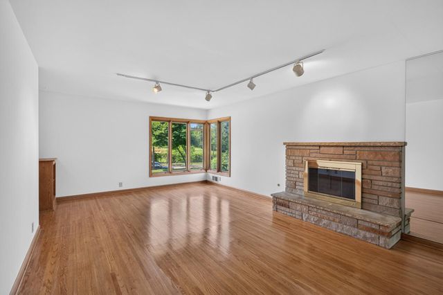 2313 Texas Avenue S, Saint Louis Park, MN 55426