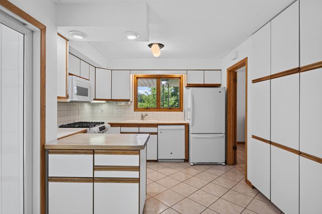 2313 Texas Avenue S, Saint Louis Park, MN 55426