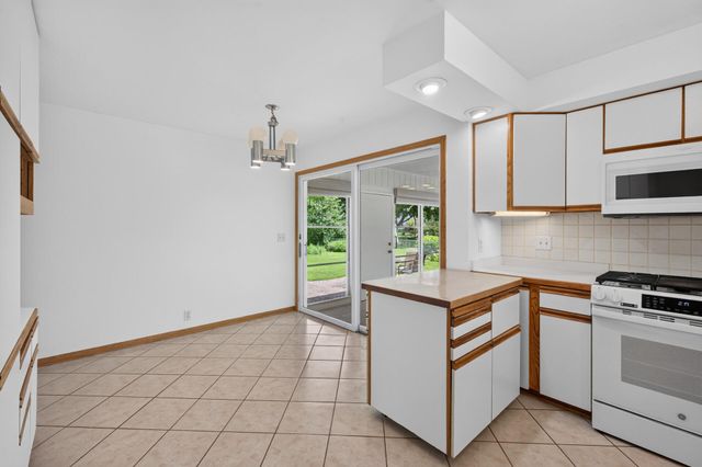 2313 Texas Avenue S, Saint Louis Park, MN 55426