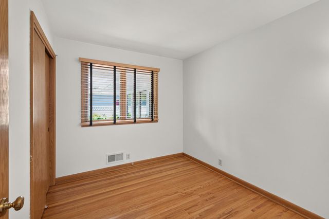 2313 Texas Avenue S, Saint Louis Park, MN 55426