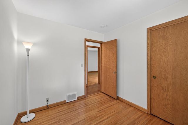 2313 Texas Avenue S, Saint Louis Park, MN 55426