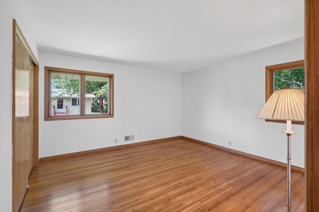2313 Texas Avenue S, Saint Louis Park, MN 55426