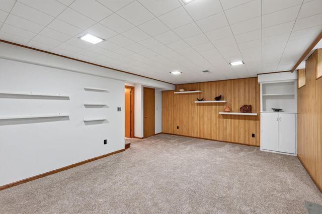 2313 Texas Avenue S, Saint Louis Park, MN 55426