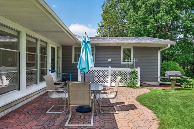 2313 Texas Avenue S, Saint Louis Park, MN 55426