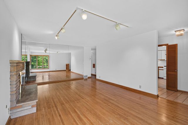 2313 Texas Avenue S, Saint Louis Park, MN 55426