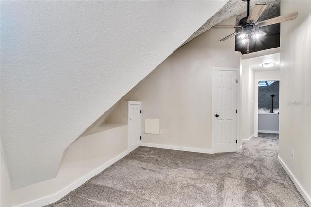 10424 LYONS AVENUE, Lithia, FL 33547