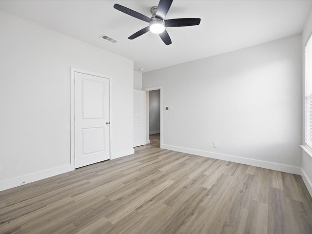 108 N Couch Street, Italy, TX 76651