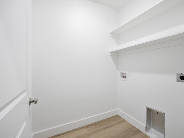 108 N Couch Street, Italy, TX 76651