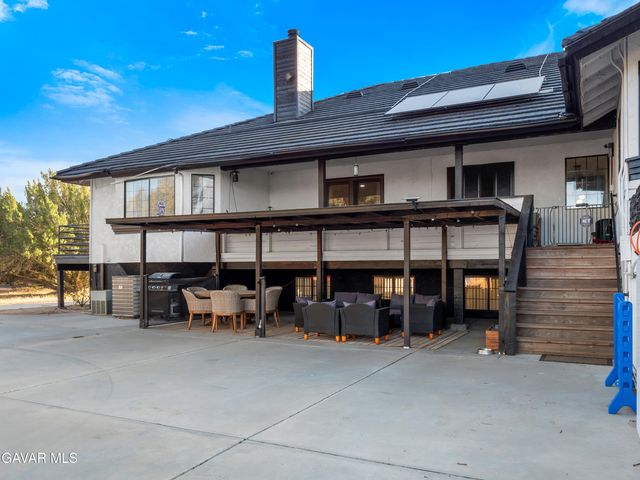 40646 W 27th Street, Palmdale, CA 93551