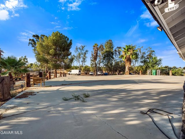 40646 W 27th Street, Palmdale, CA 93551