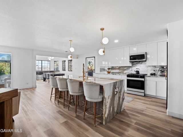 40646 W 27th Street, Palmdale, CA 93551