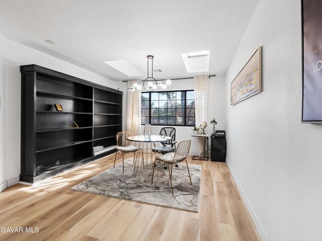 40646 W 27th Street, Palmdale, CA 93551