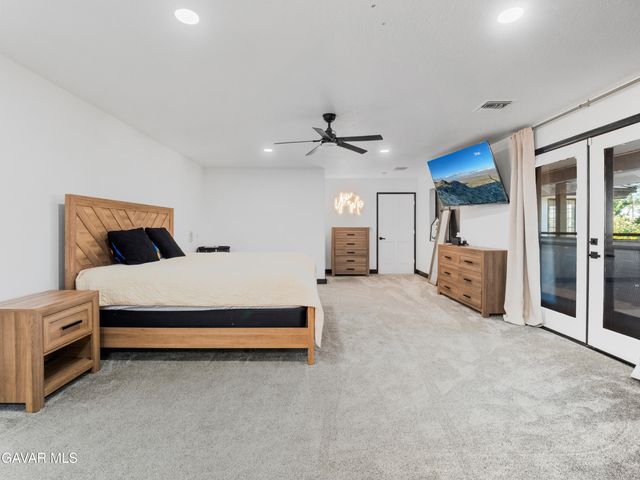 40646 W 27th Street, Palmdale, CA 93551