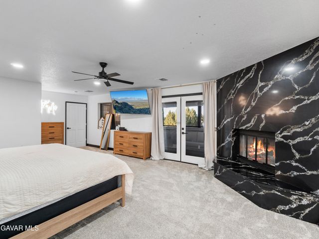 40646 W 27th Street, Palmdale, CA 93551