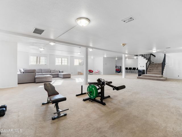 40646 W 27th Street, Palmdale, CA 93551