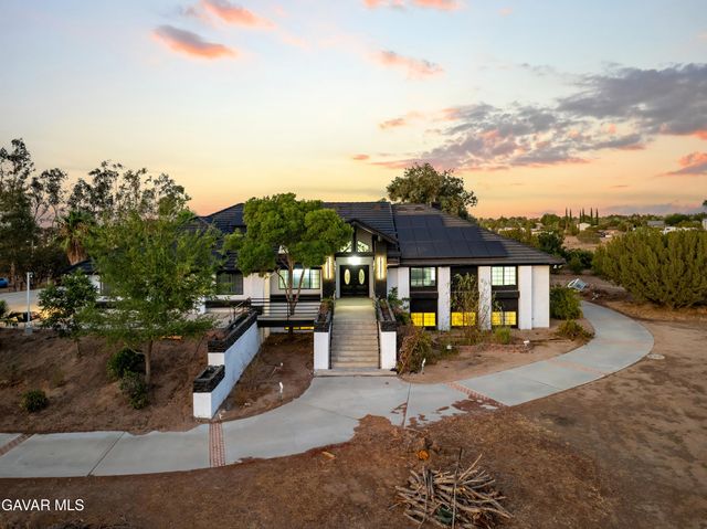 40646 W 27th Street, Palmdale, CA 93551