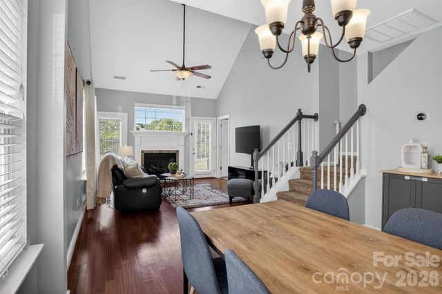 809 Rock Lake Glen, Fort Mill, SC 29715