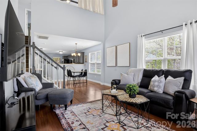 809 Rock Lake Glen, Fort Mill, SC 29715