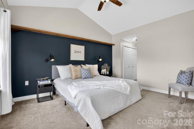 809 Rock Lake Glen, Fort Mill, SC 29715