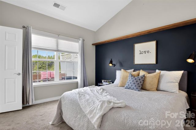 809 Rock Lake Glen, Fort Mill, SC 29715