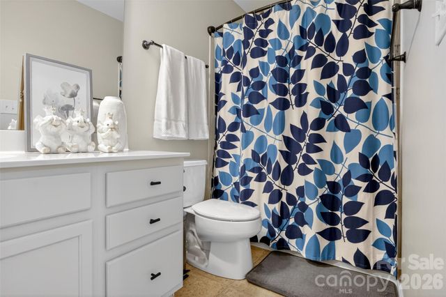 809 Rock Lake Glen, Fort Mill, SC 29715