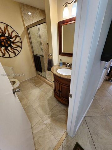 5590 Via Delray B, Delray Beach, FL 33484