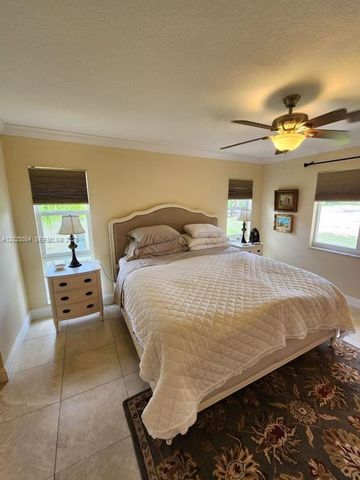 5590 Via Delray B, Delray Beach, FL 33484