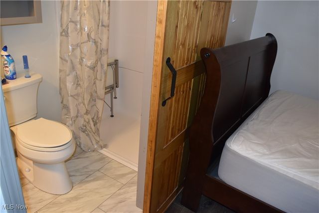 56929 Winding Hill Road, Bellaire, OH 43906