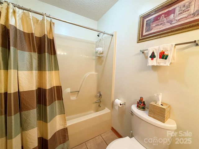 4679 Mayfield Drive, Granite Falls, NC 28630