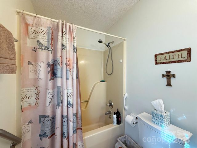 4679 Mayfield Drive, Granite Falls, NC 28630