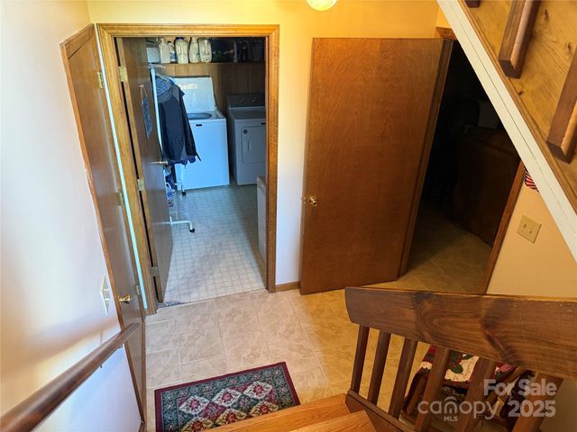 4679 Mayfield Drive, Granite Falls, NC 28630