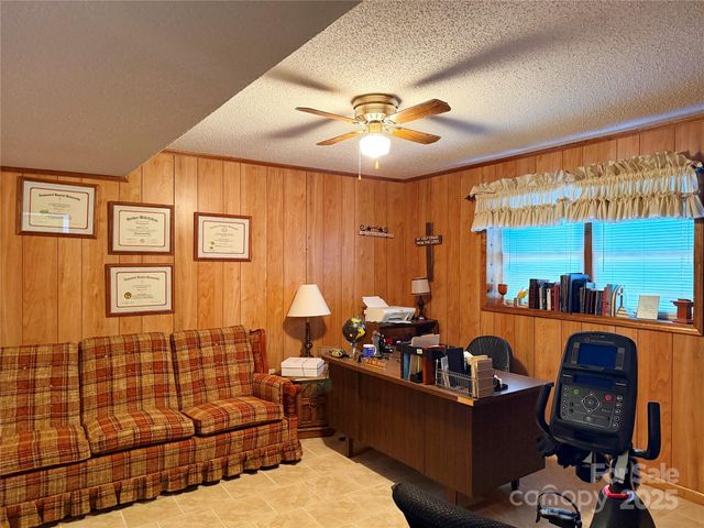 4679 Mayfield Drive, Granite Falls, NC 28630